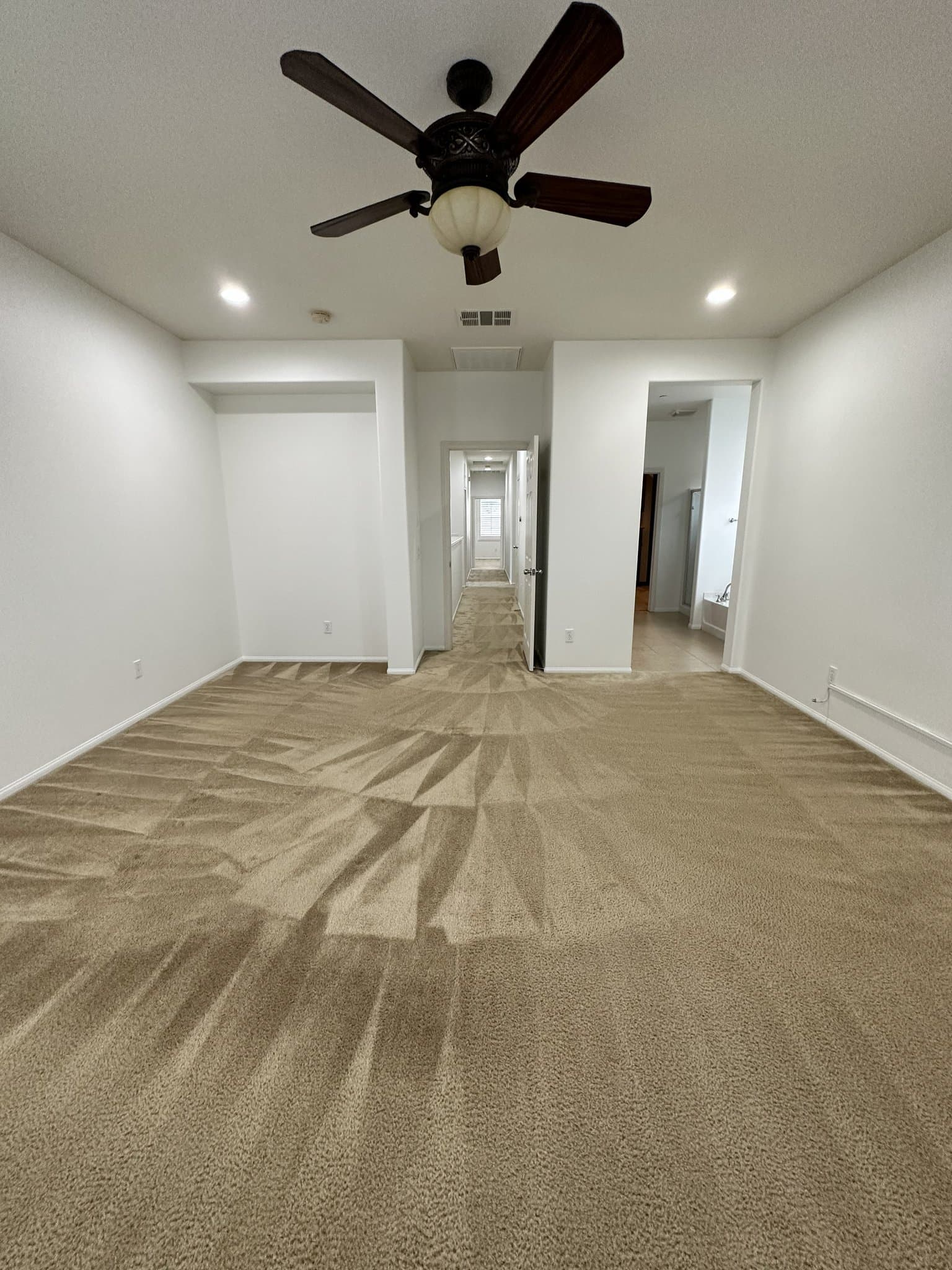 Santa Fe Springs House: 12451 Garden Pkwy