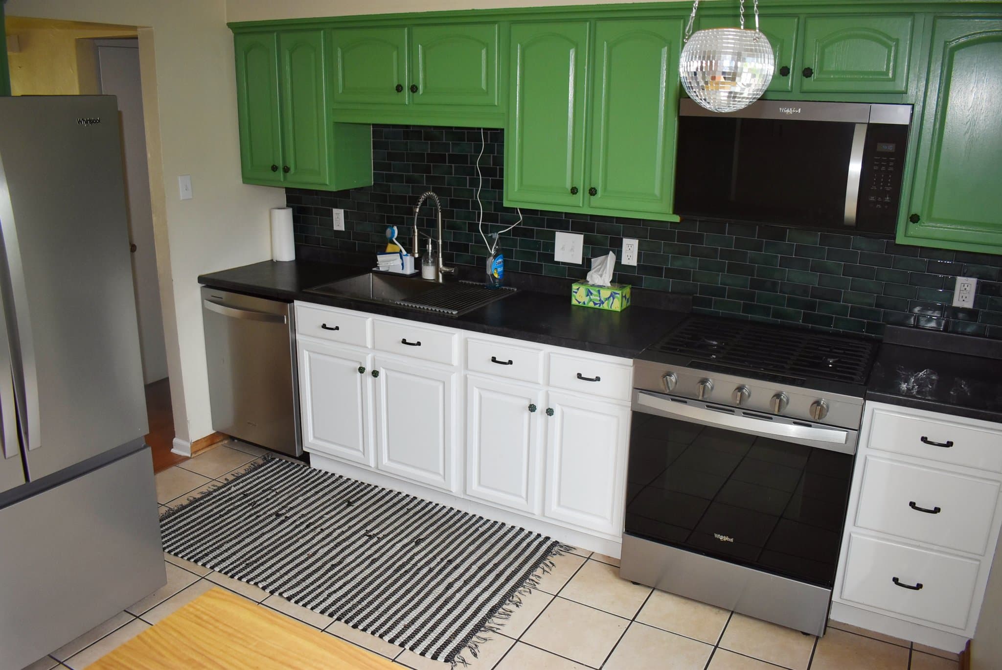 Harrison City House: 17 Saxony Dr
