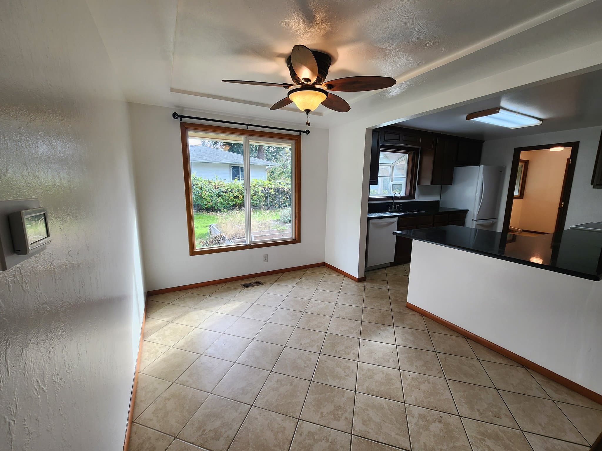 Lakewood House: 8708 Newgrove Ave SW