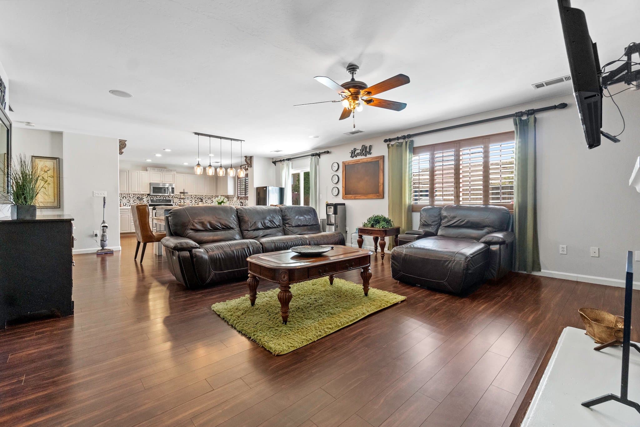 Bakersfield Single Room: 11409 ERESMA dr