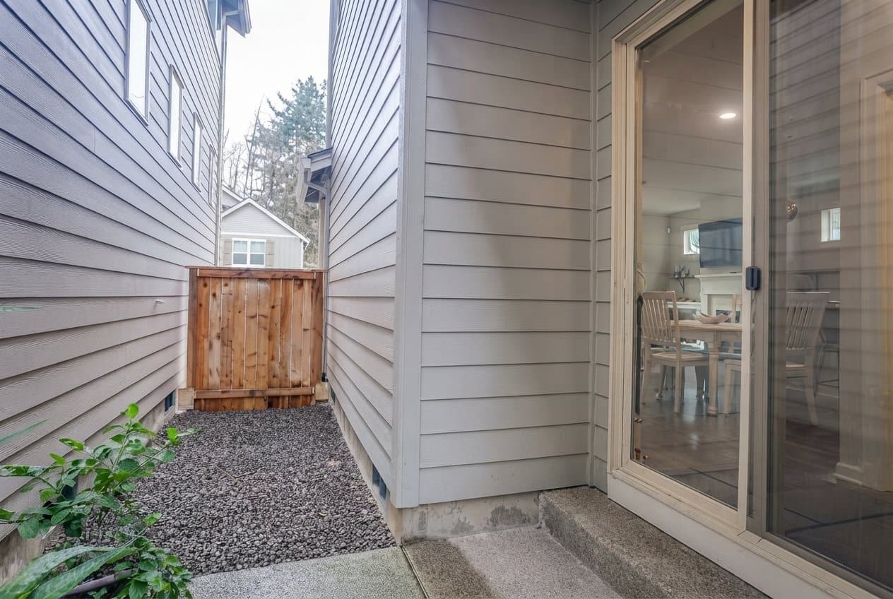Portland House: 9377 SW Chopin Ln