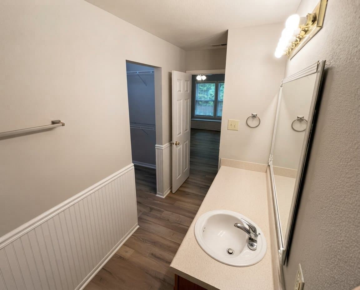 Charlotte House: 5812 Ankeny Ct