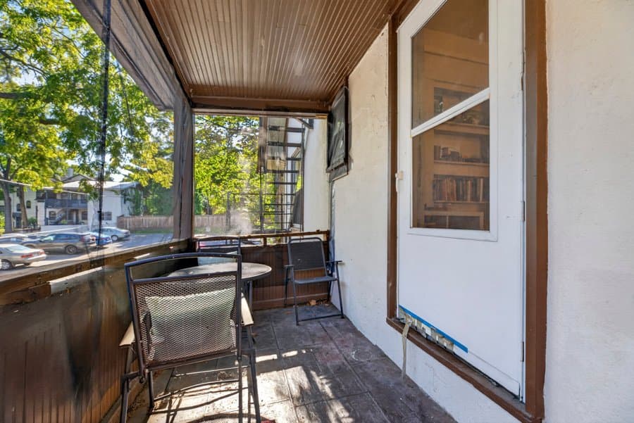 Madison Condo: 149 E Gilman