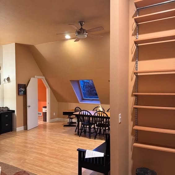 Springfield House: 831 Weaver Road
