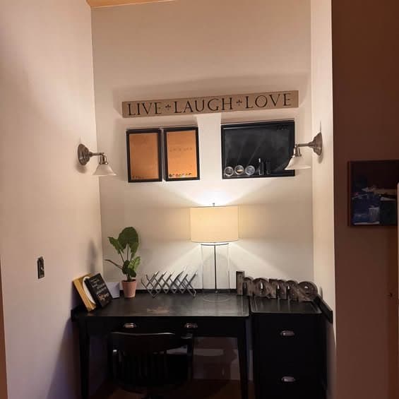 Springfield House: 831 Weaver Road