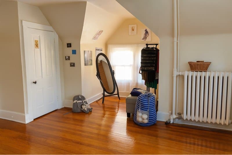 Madison Condo: 149 E Gilman