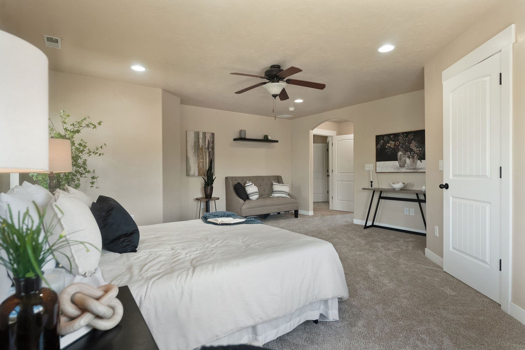 Eagle Mountain Townhome: 9256 N Prairie Dunes Way