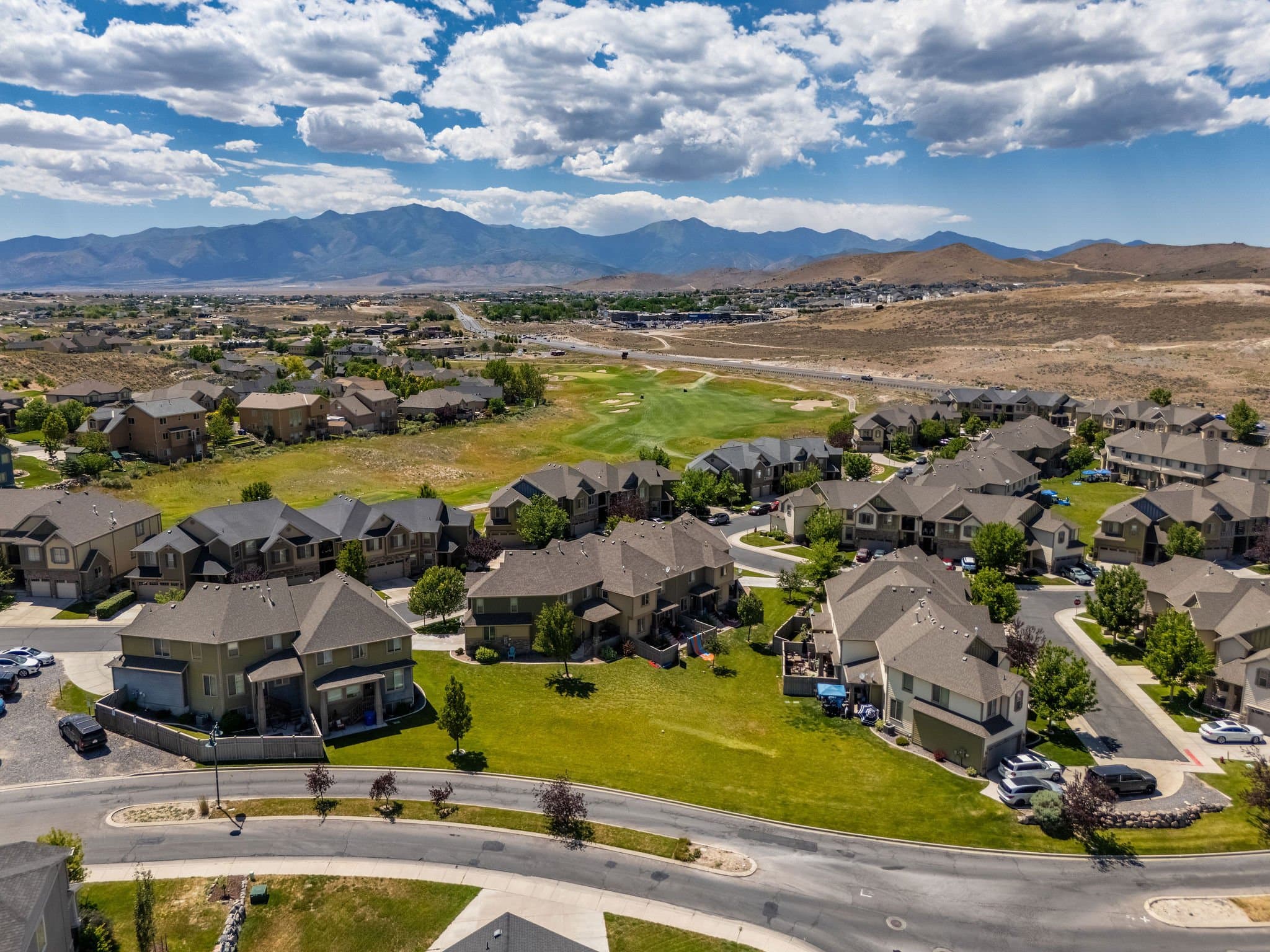 Eagle Mountain Townhome: 9256 N Prairie Dunes Way