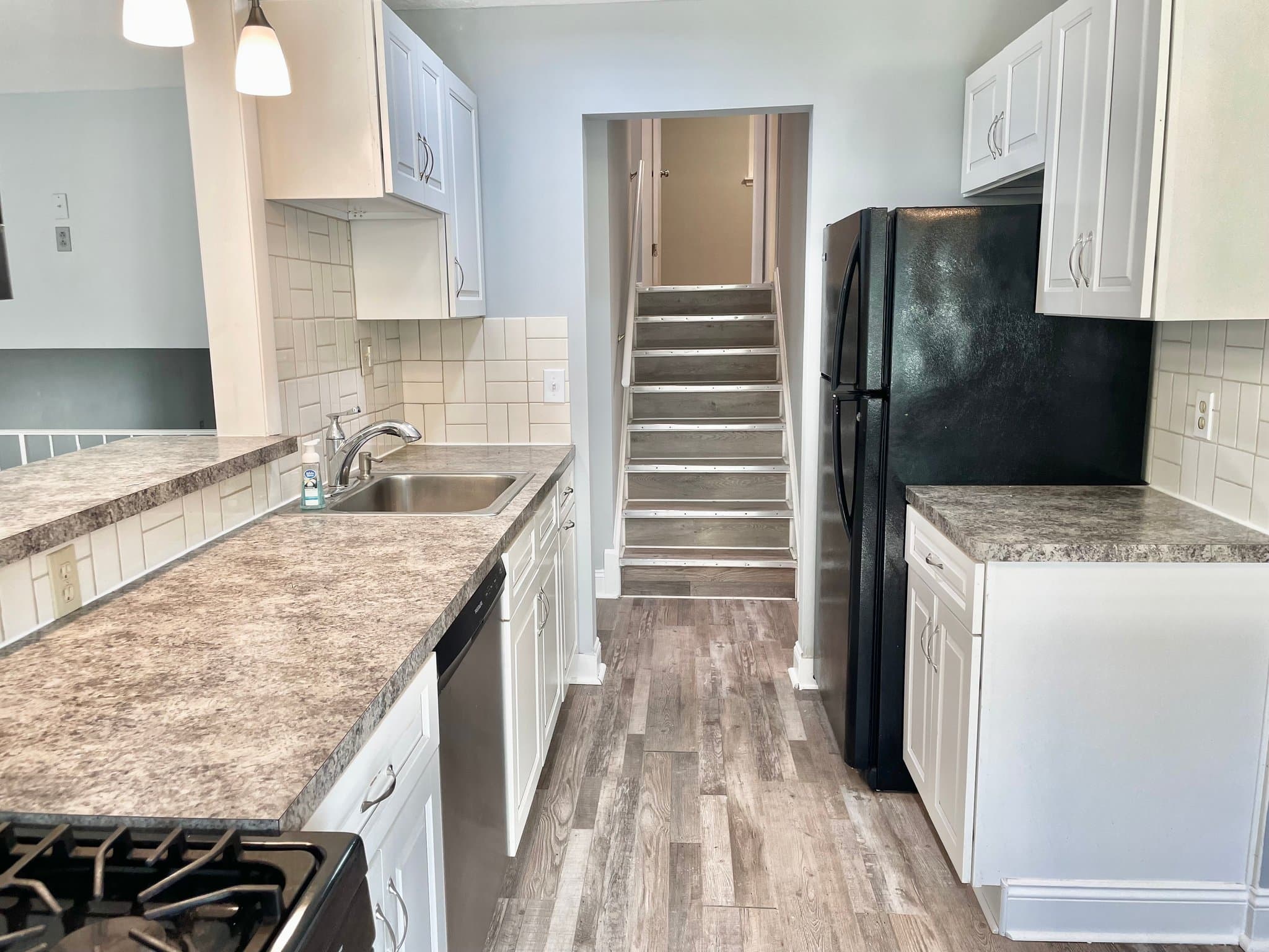 North Ridgeville House: 4885 Lear Nagle