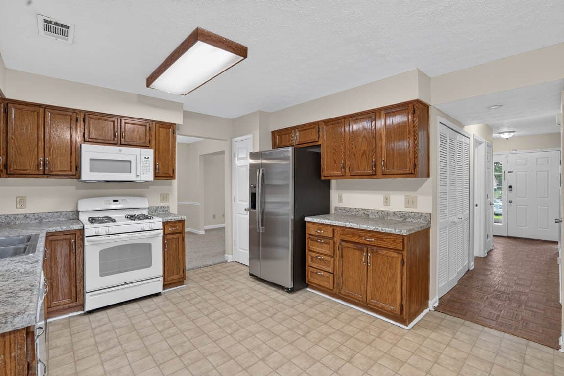 Lithonia House: 3142 Aberdeen Way