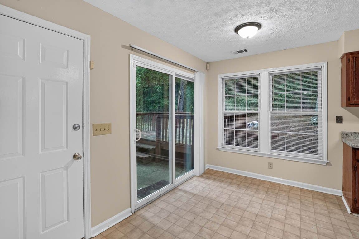 Lithonia House: 3142 Aberdeen Way