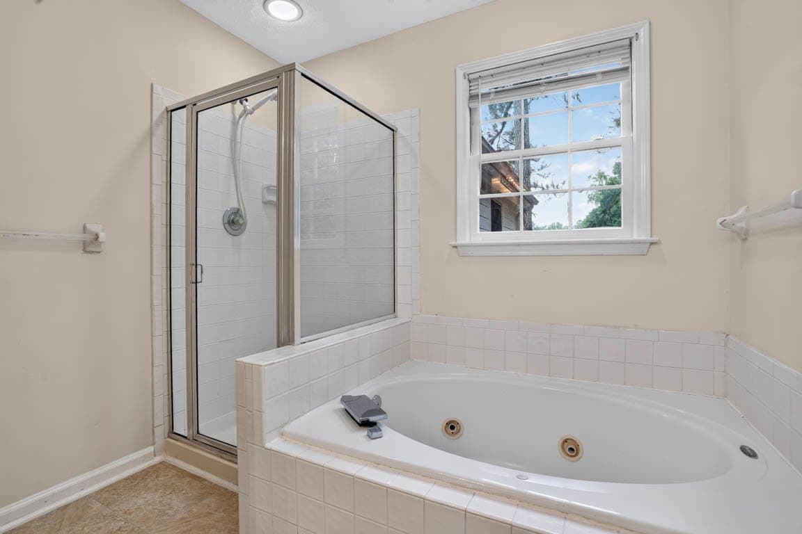 Lithonia House: 3142 Aberdeen Way