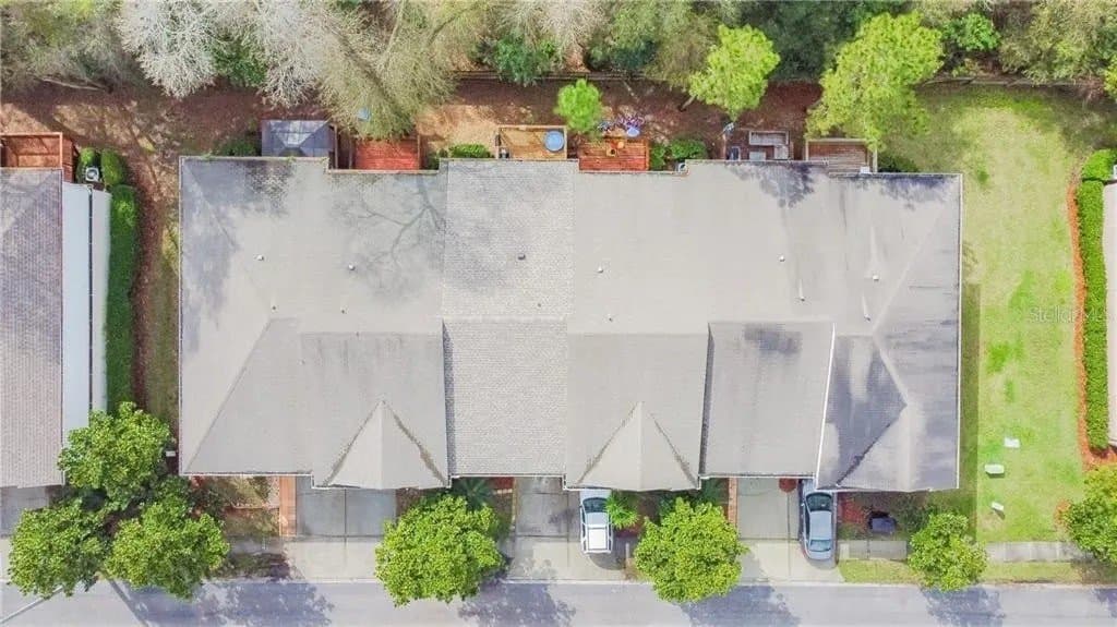 Tampa Townhome: 4625 Ashburn Square Dr