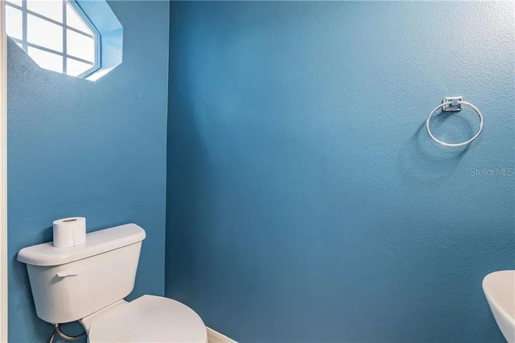 Tampa Townhome: 4625 Ashburn Square Dr