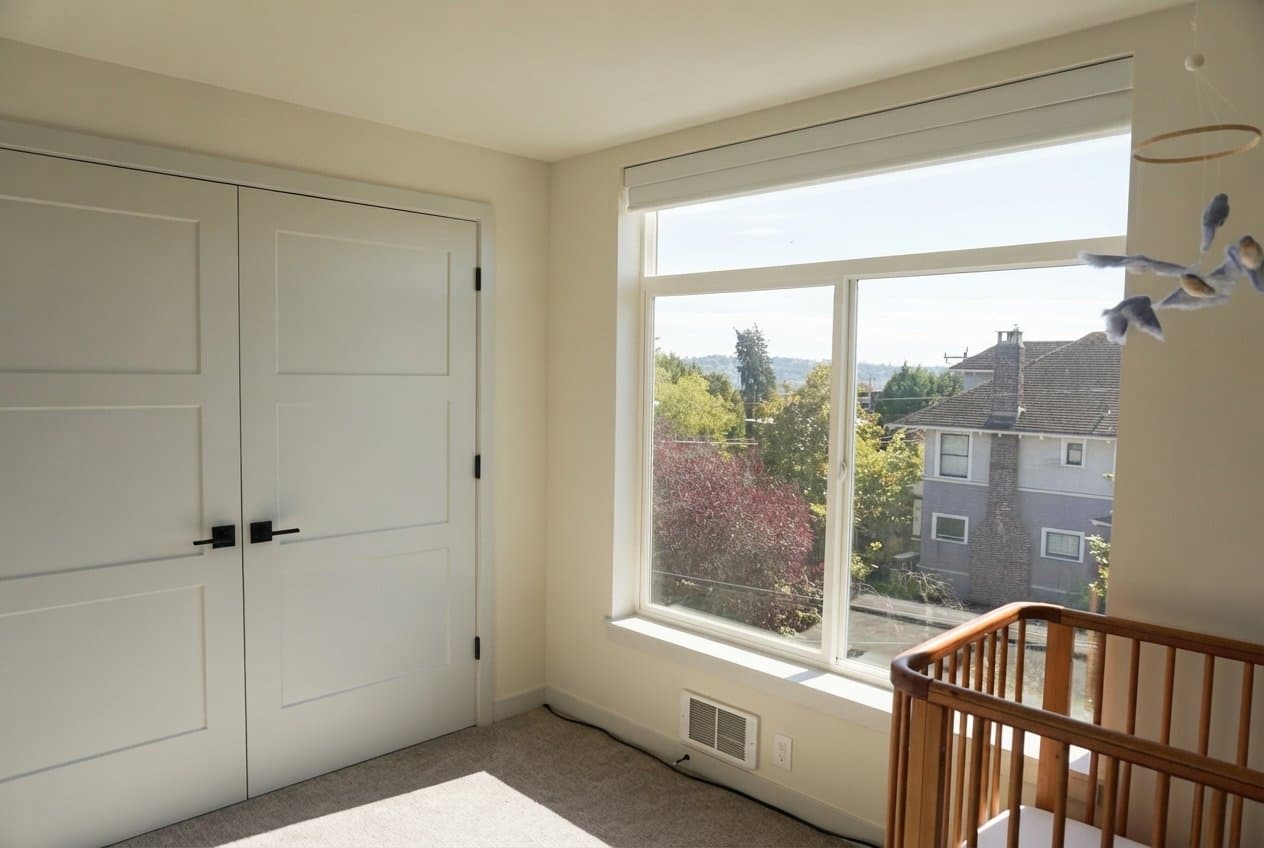 Seattle Townhome: 722 N Allen Pl