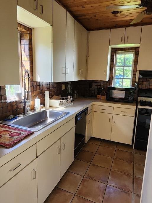 Coral Gables House: 448 Cadagua Ave