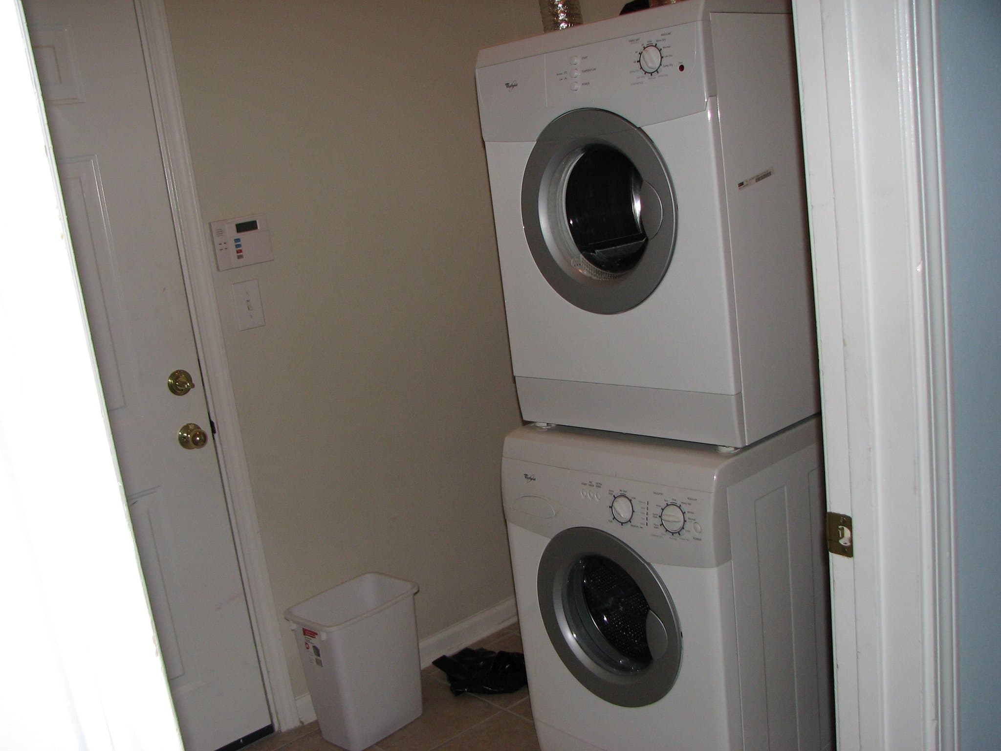 Jacksonville Condo: 7044 Deerlodge Circle