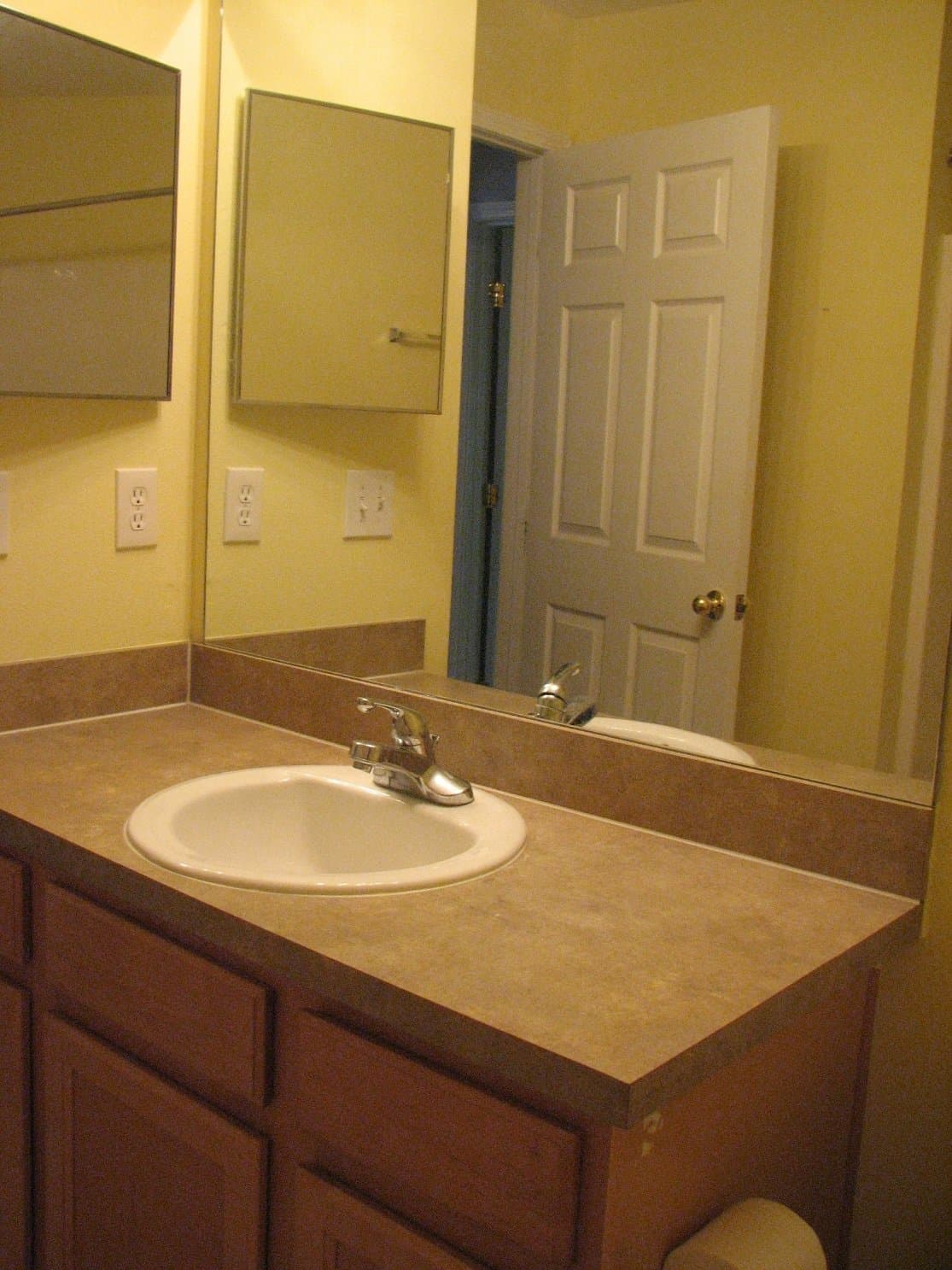 Jacksonville Condo: 7044 Deerlodge Circle