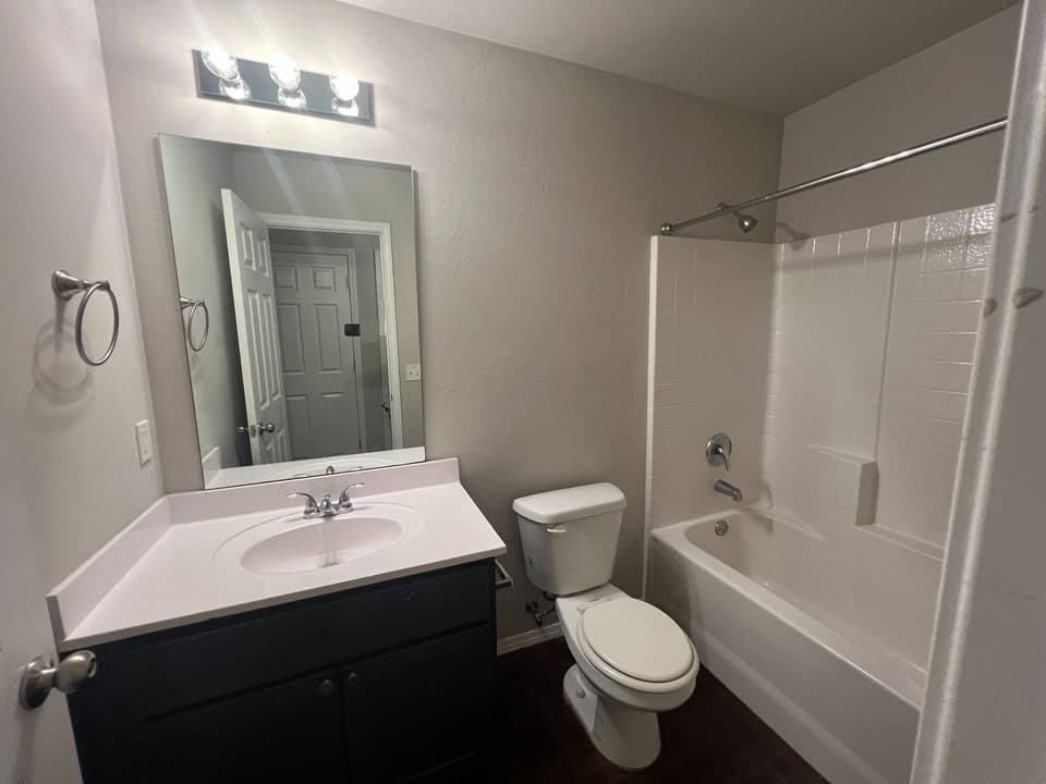 Oklahoma City House: 4329 Siena Ridge Blvd