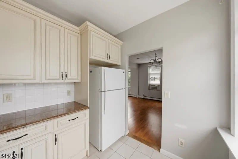 Orange Condo: 290 Ogden St