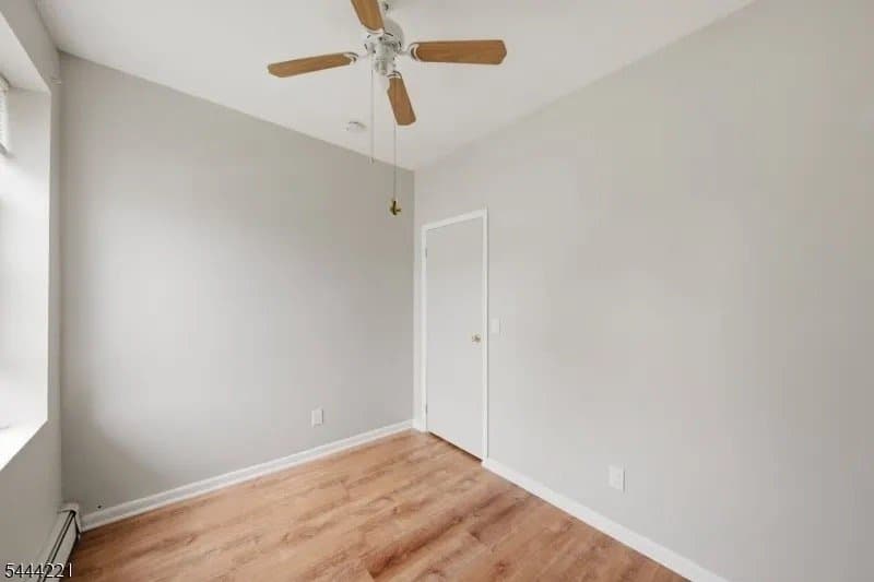 Orange Condo: 290 Ogden St