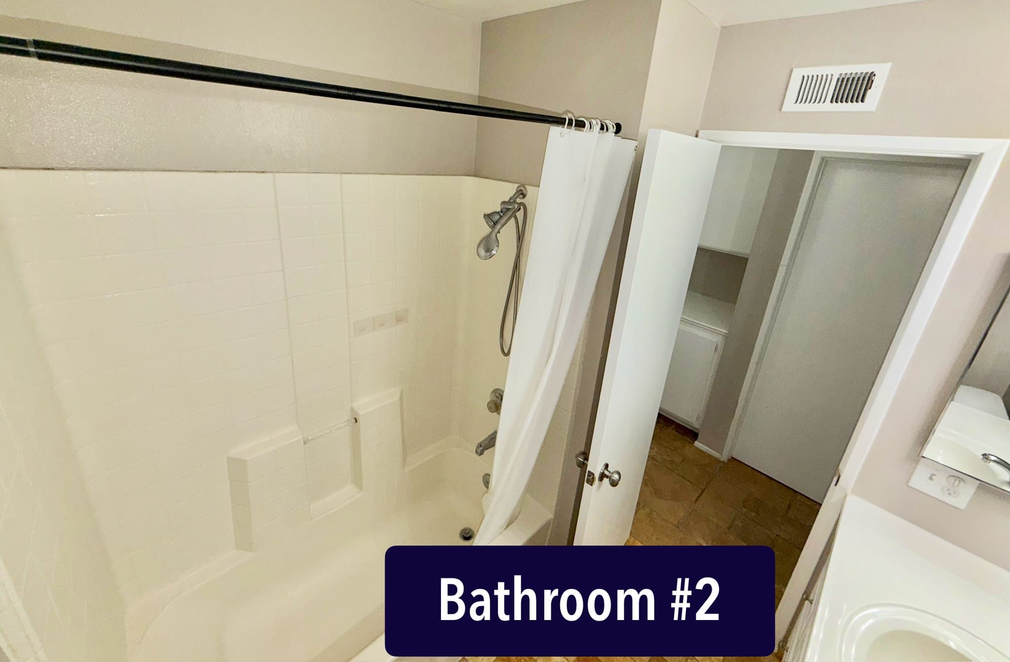 Lancaster House: 44644 Stillwater Dr