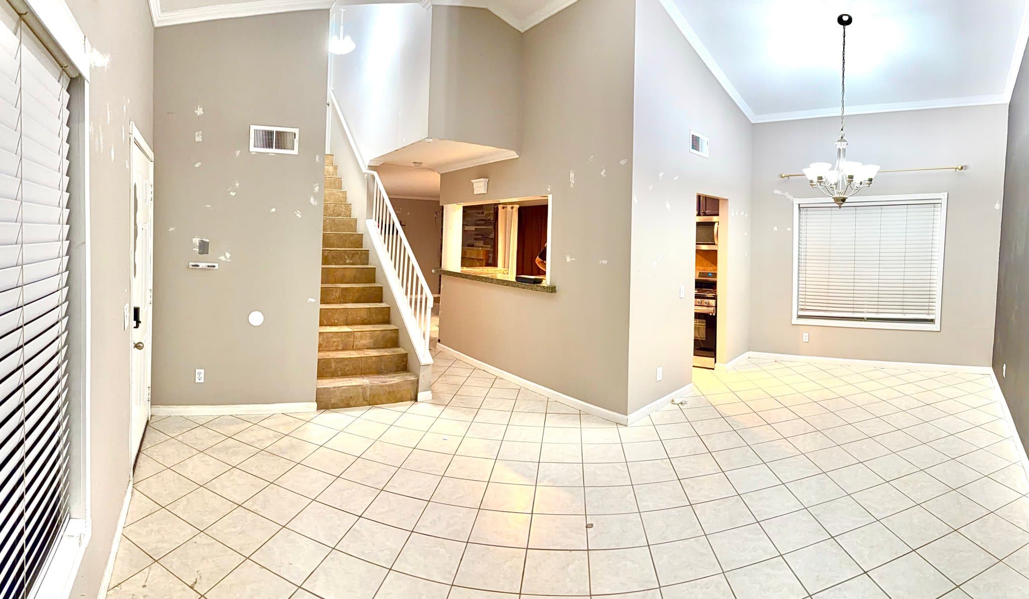 Lancaster House: 44644 Stillwater Dr