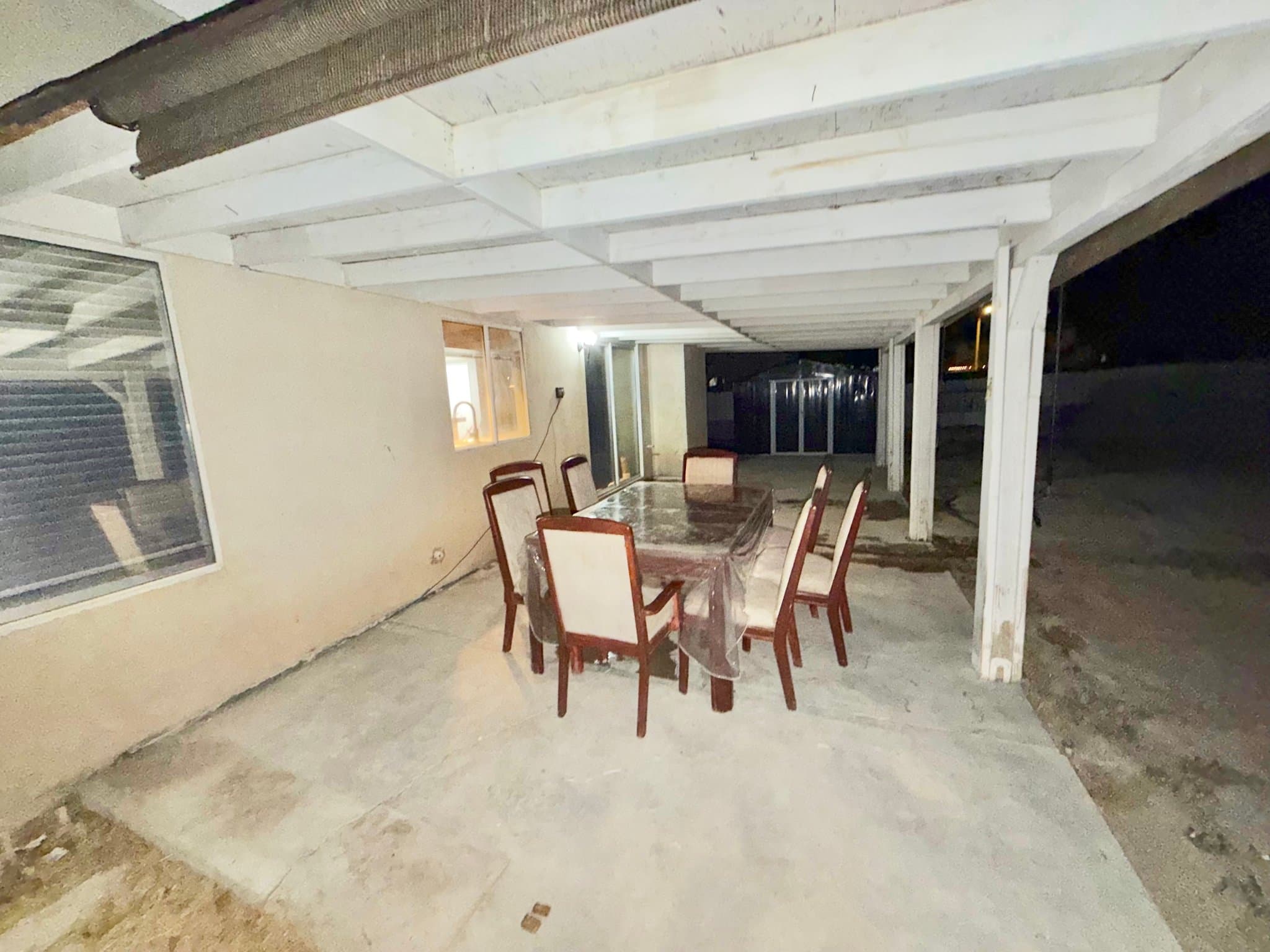 Lancaster House: 44644 Stillwater Dr