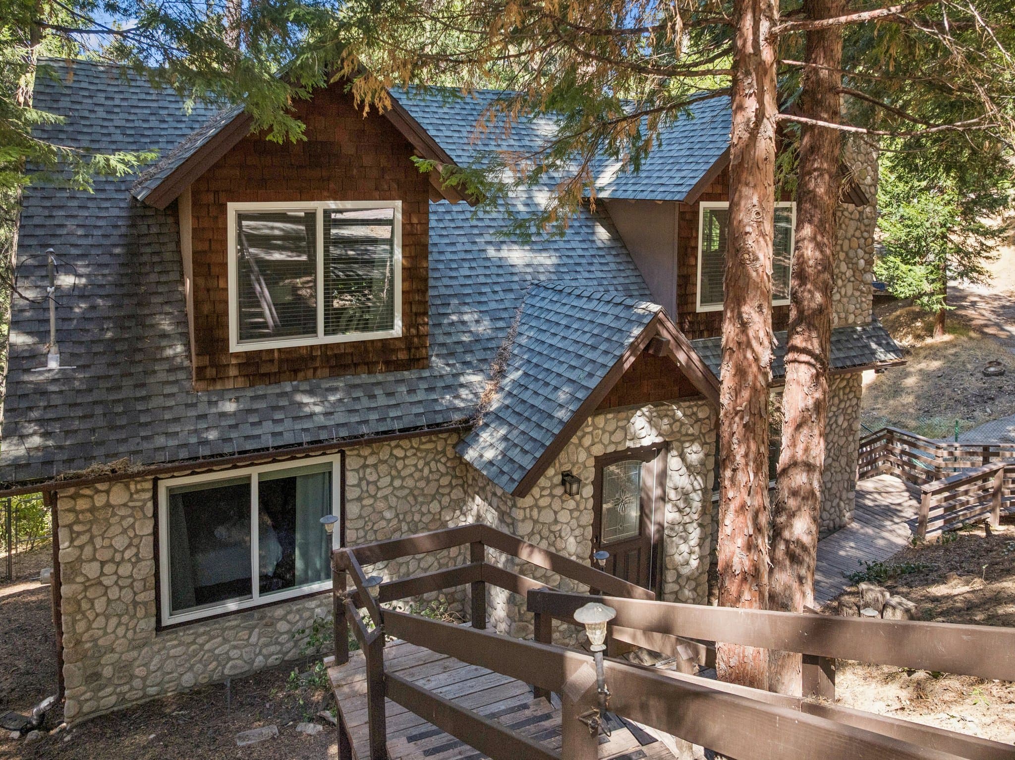 Lake Arrowhead House: 388 Merrimack