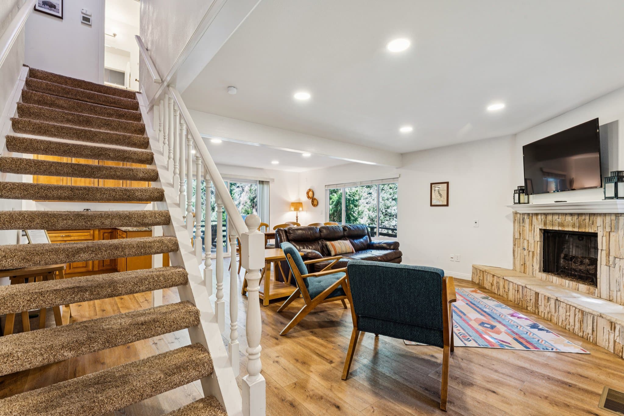 Lake Arrowhead House: 388 Merrimack