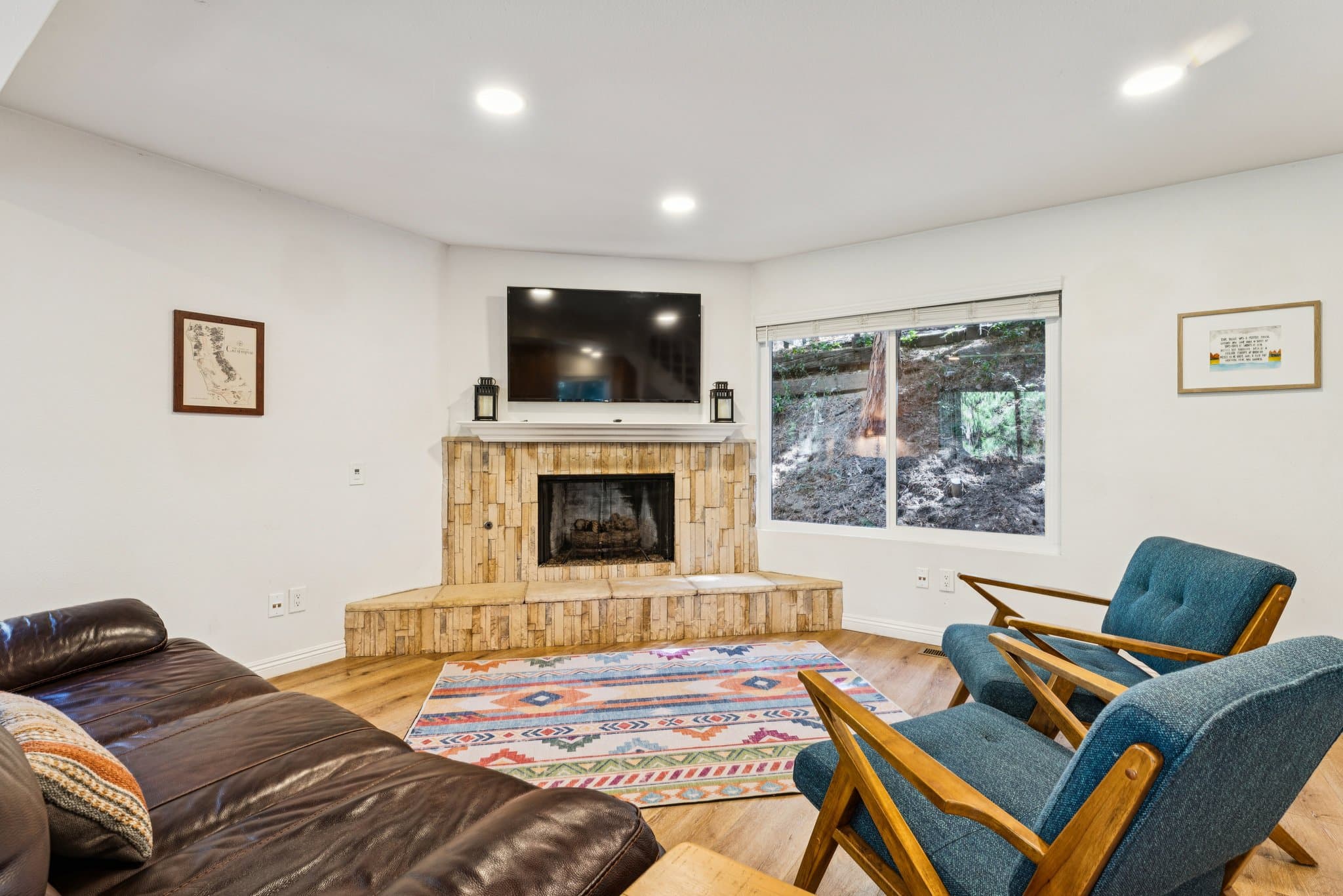 Lake Arrowhead House: 388 Merrimack