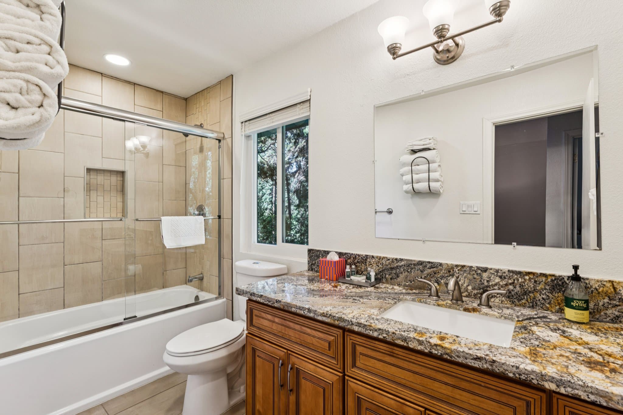 Lake Arrowhead House: 388 Merrimack