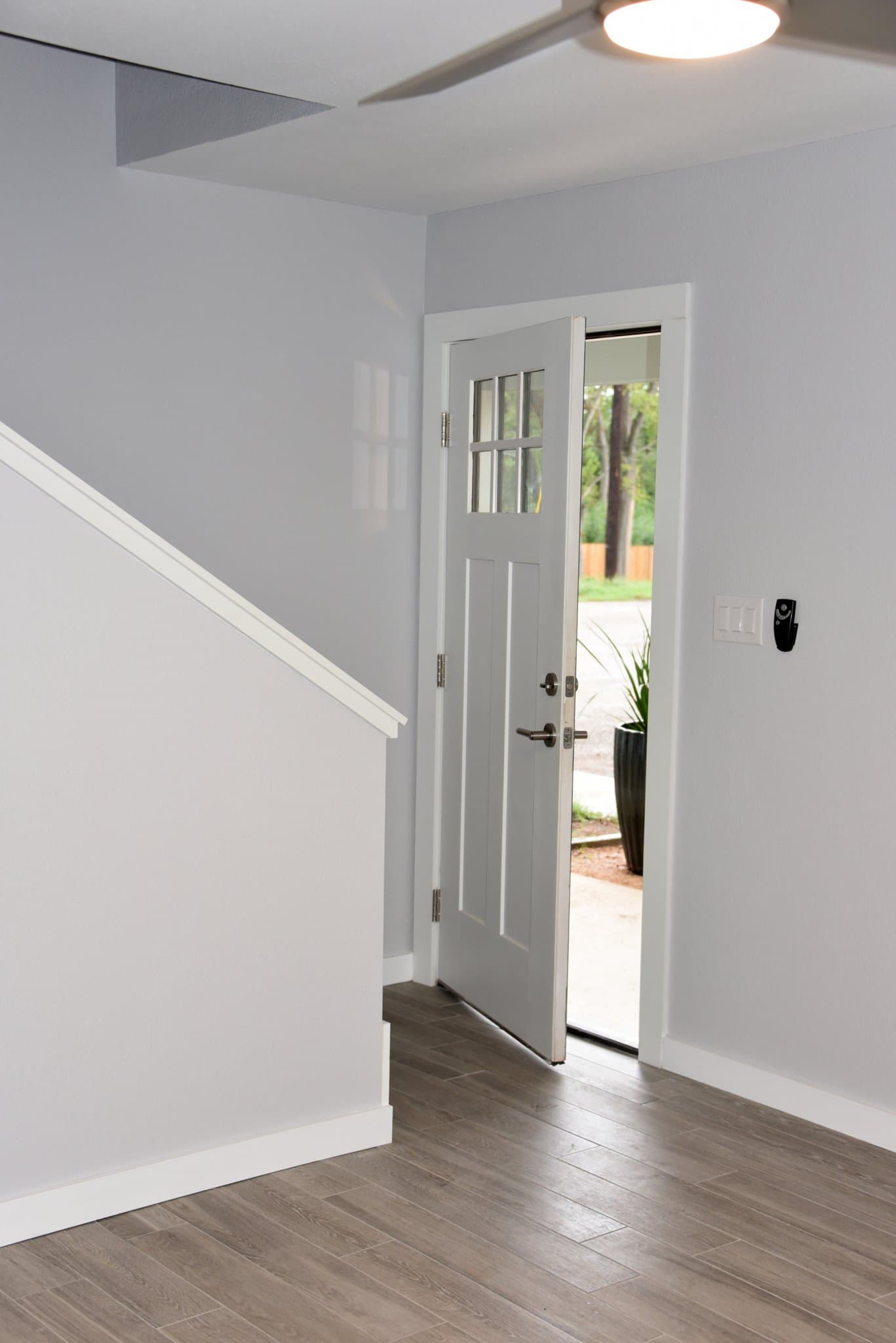 Luling Townhome: 1033 East Milam
