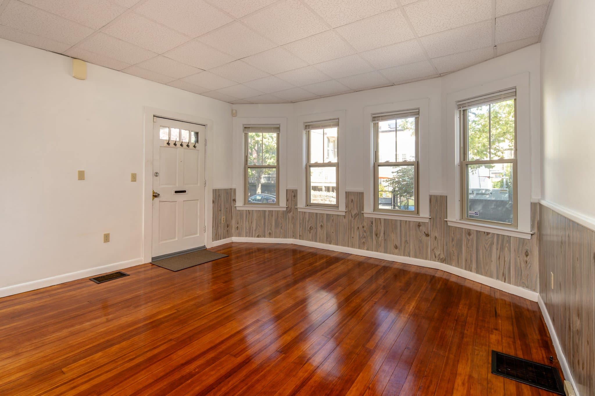 New Bedford Multiplex: 108 School St