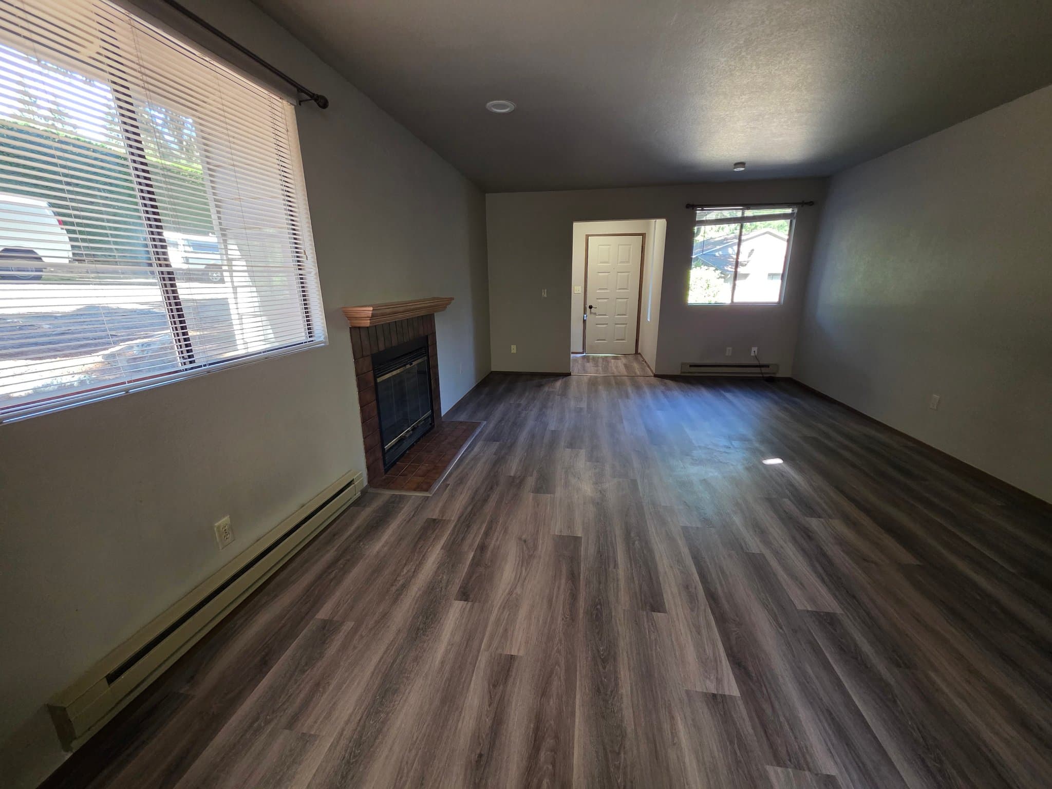 Bothell Multiplex: 17219 Gravenstein Rd #B