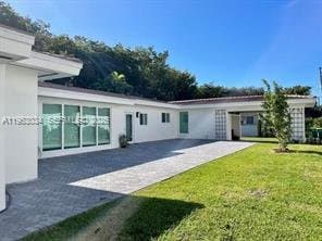 Coral Gables Townhome: 5352 Orduna Dr