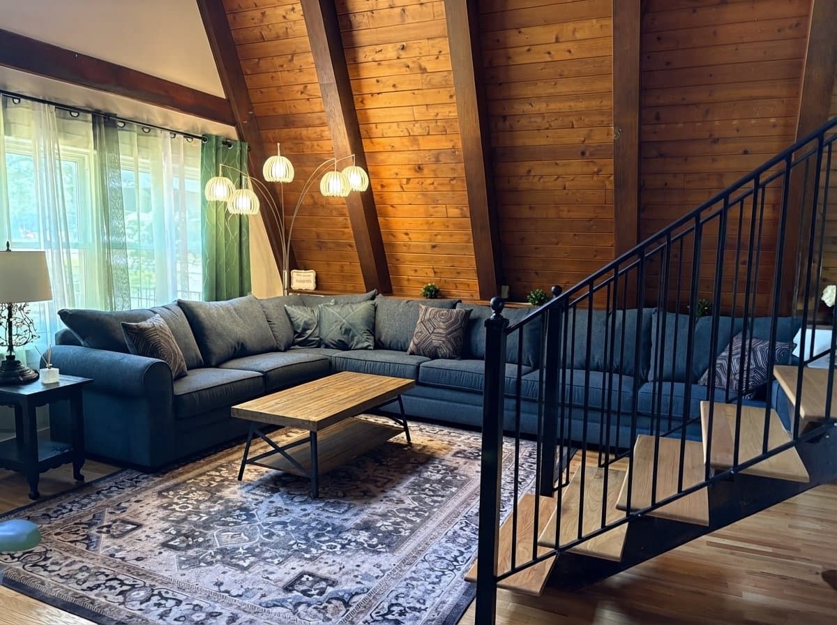 Culver House: 915 Obispo St