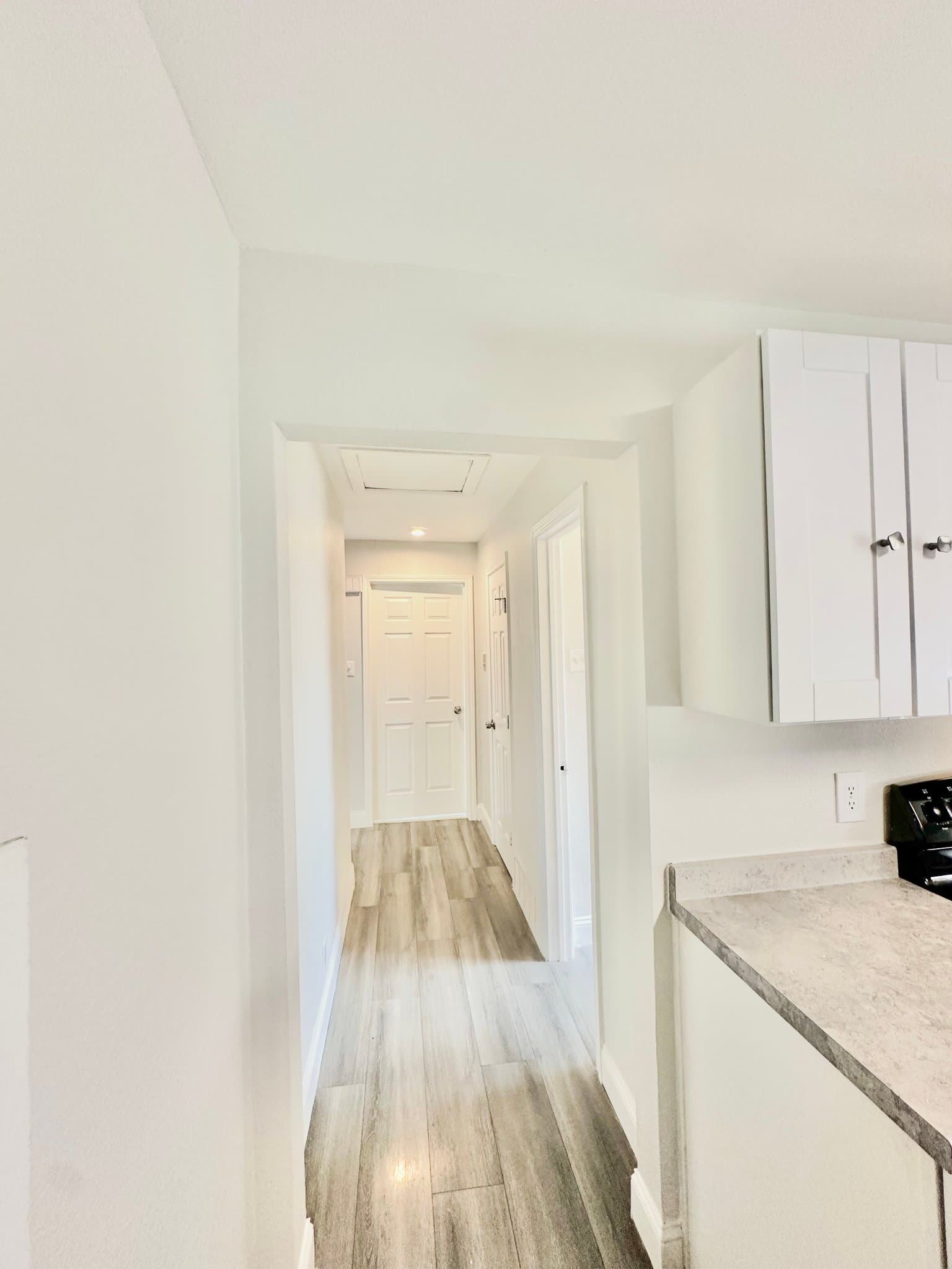 Arlington House: 812 Forrestal Dr