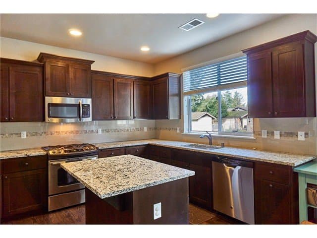 Covington House: 15840 SE 265th Ct