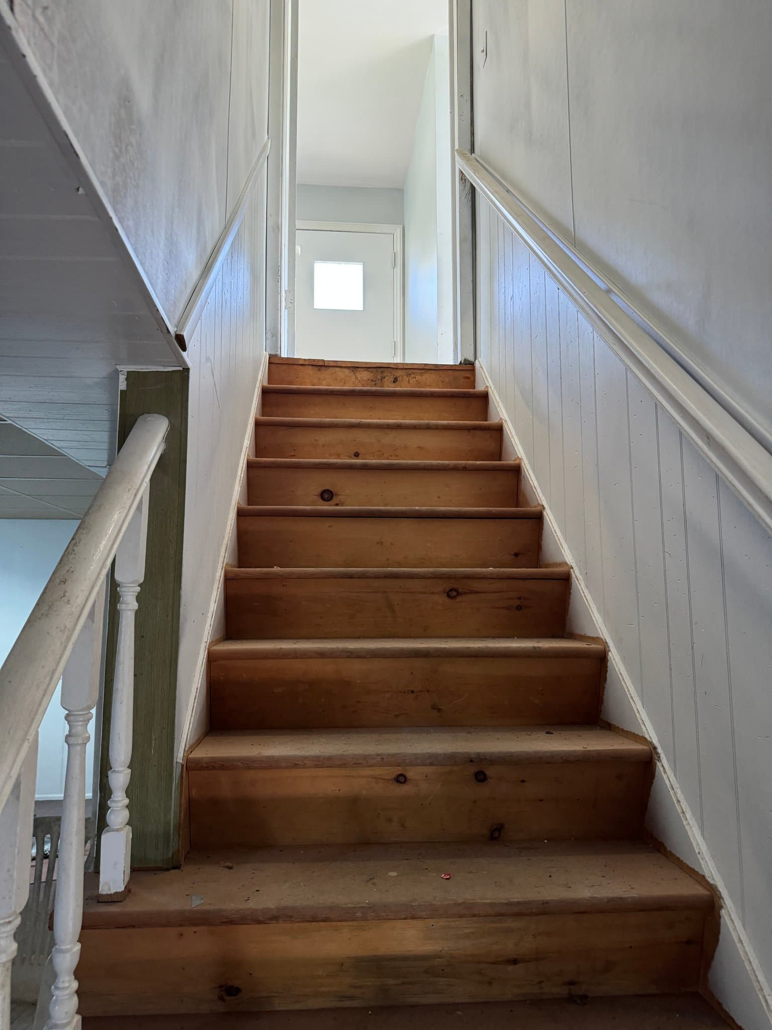 Hammond House: 7300 MARSHALL AV