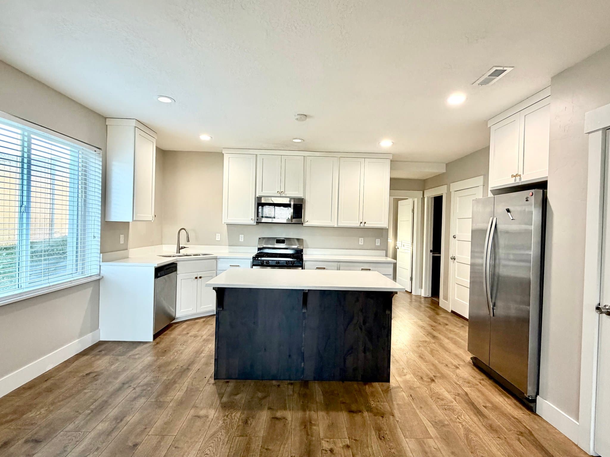 South Jordan Apartment: 11217 S Hampton Way
