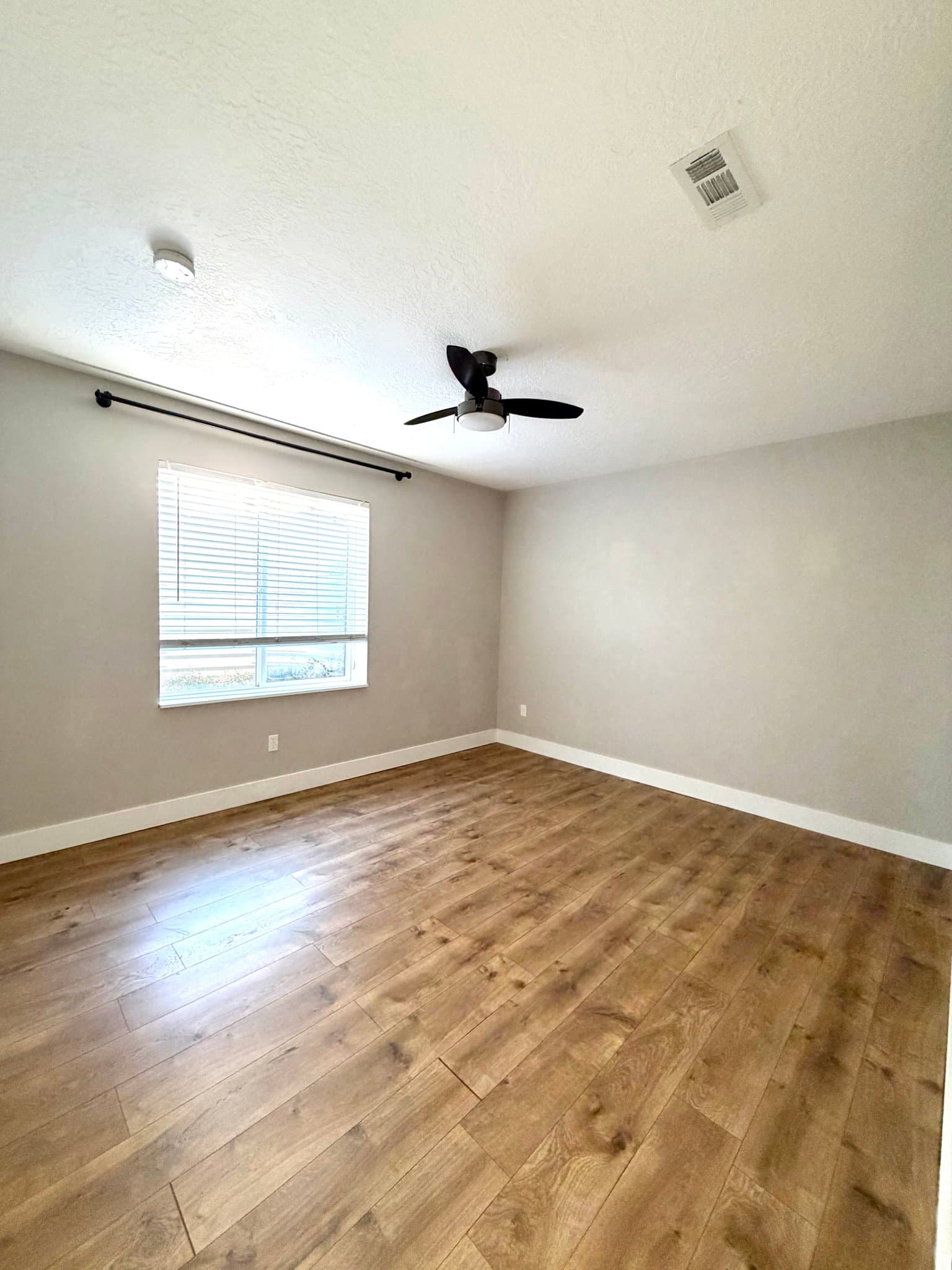 South Jordan Apartment: 11217 S Hampton Way