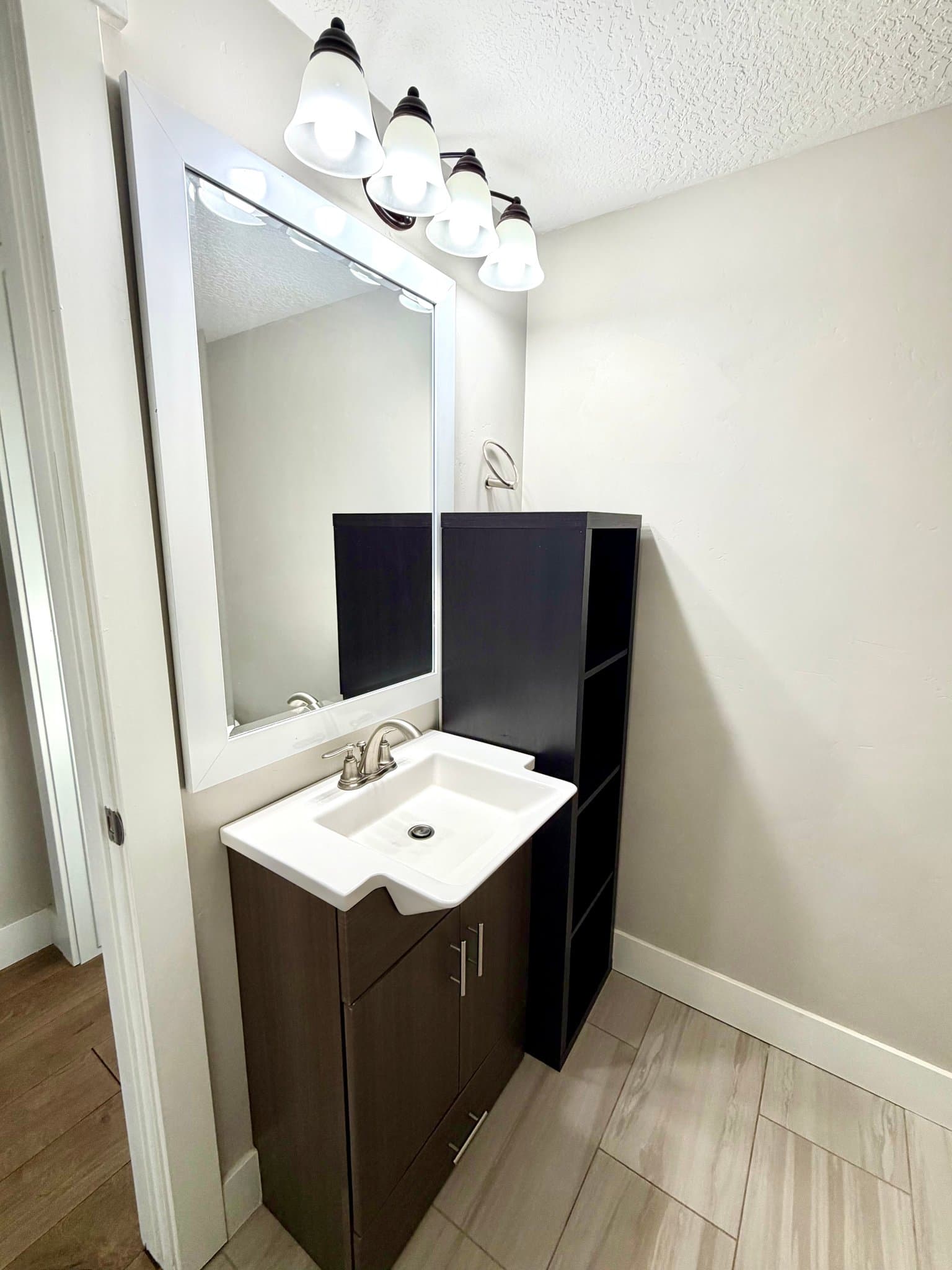 South Jordan Apartment: 11217 S Hampton Way