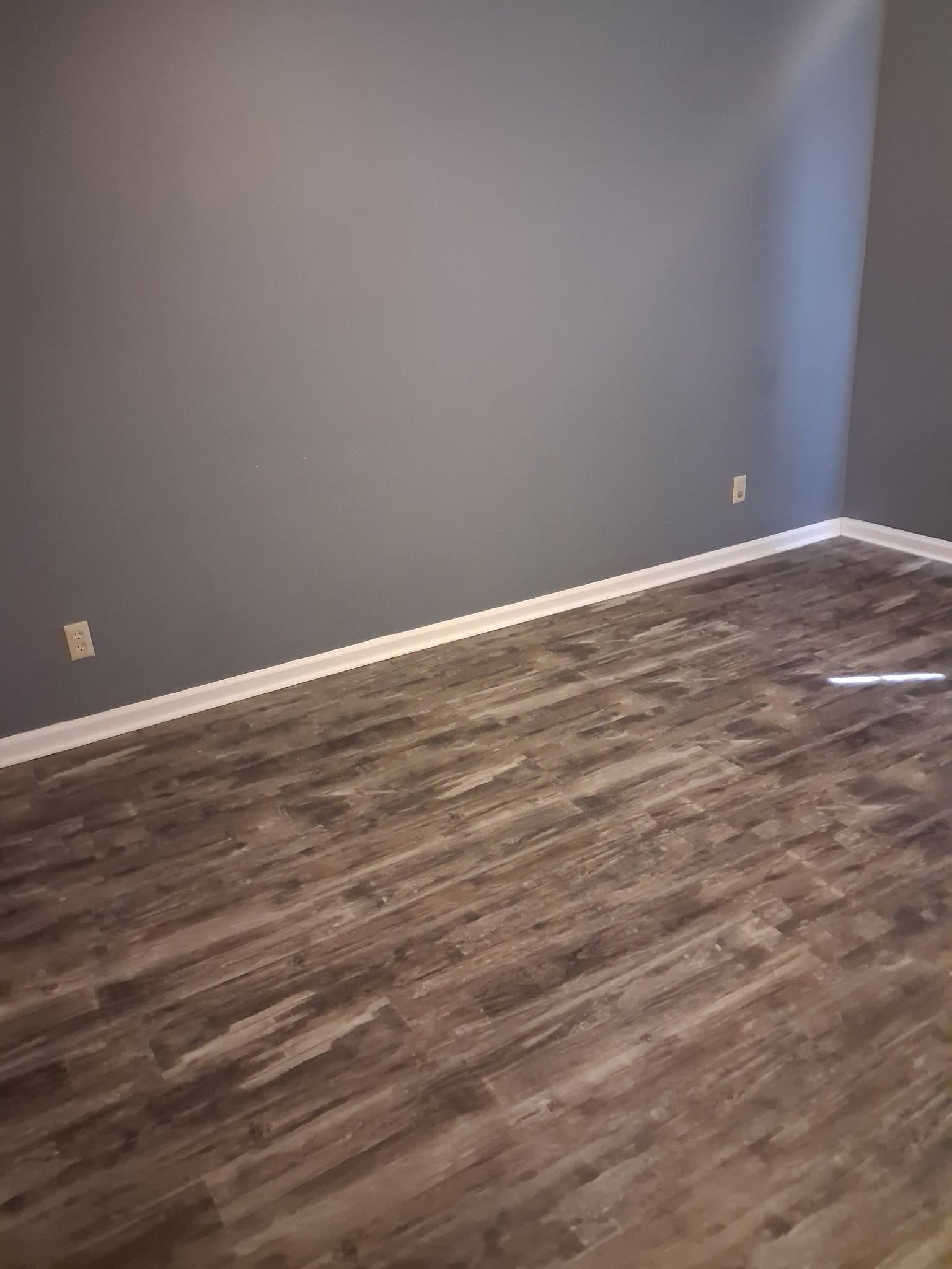Hot Spring Condo: 125 Carl Dr.