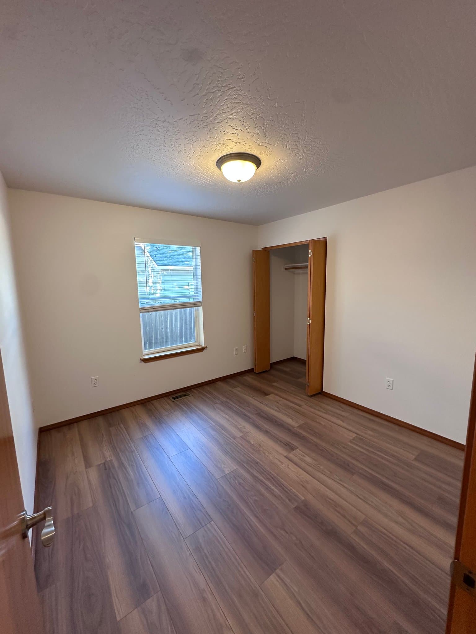 Post Falls House: 375 E Tiger