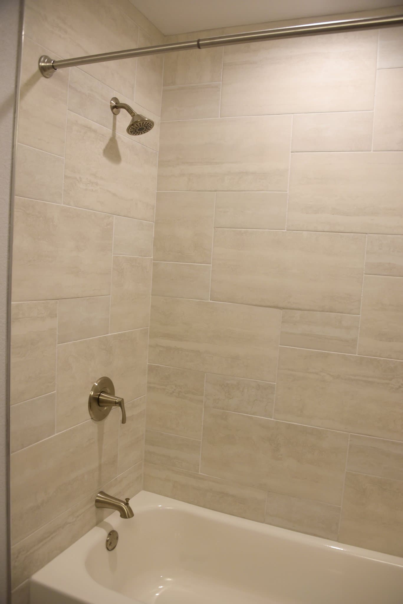 Luling Townhome: 1033 East Milam
