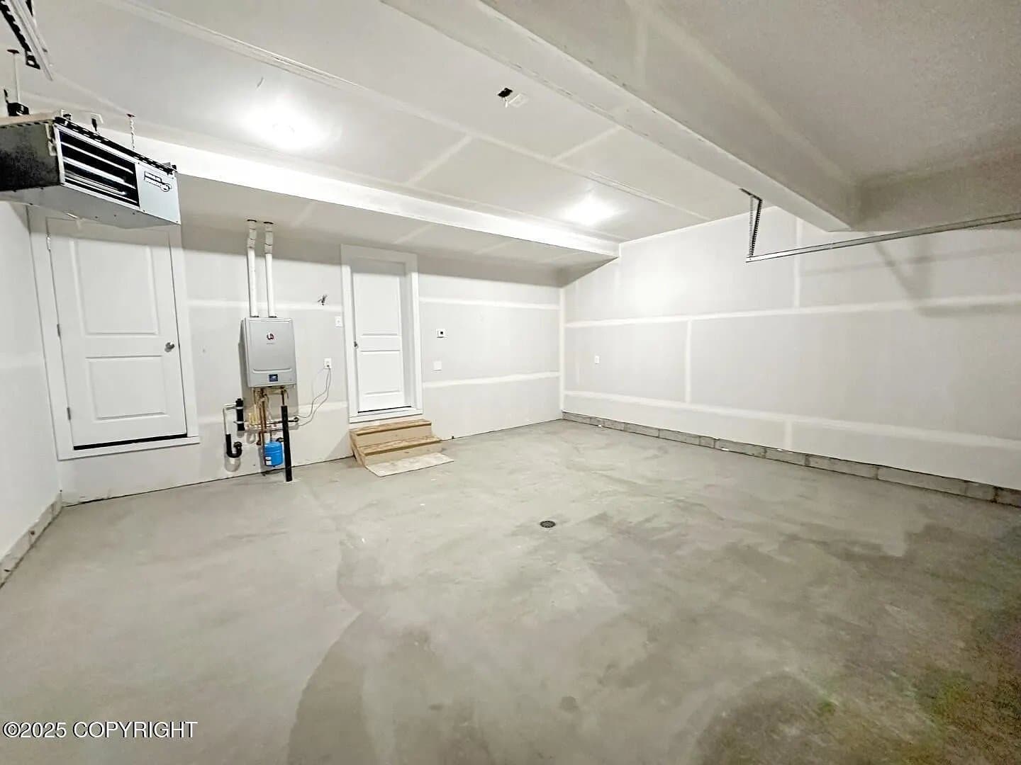 Anchorage House: 2527 Wesleyan Dr