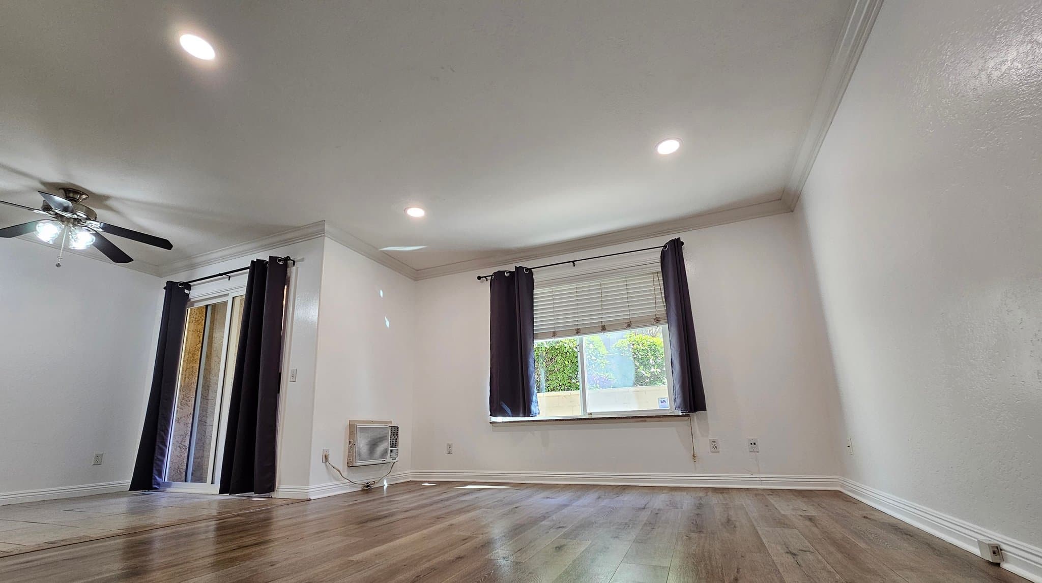 San Diego Condo: 7003 Saranac St