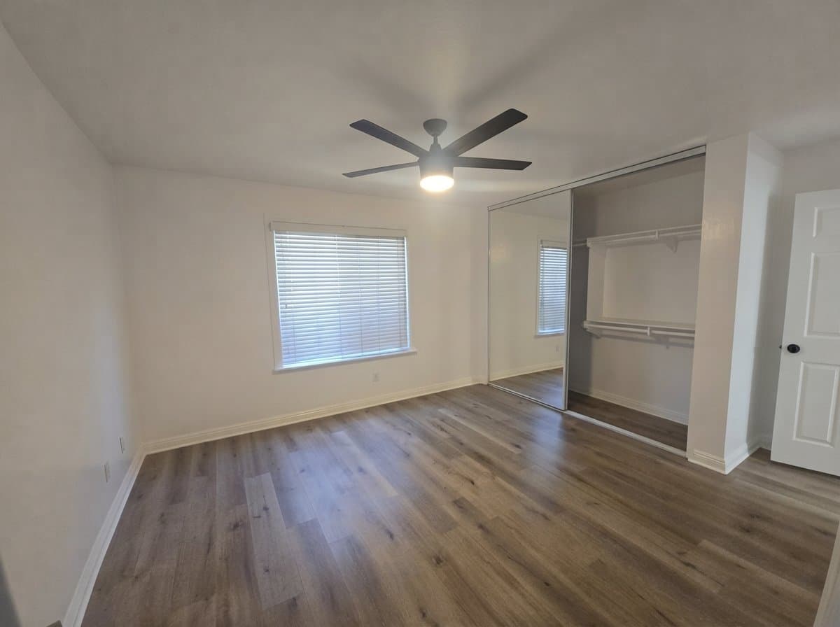 San Diego Condo: 7003 Saranac St