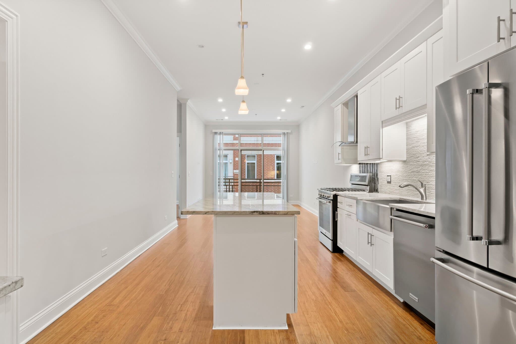 Chicago Condo: 1035 West Rundell Place